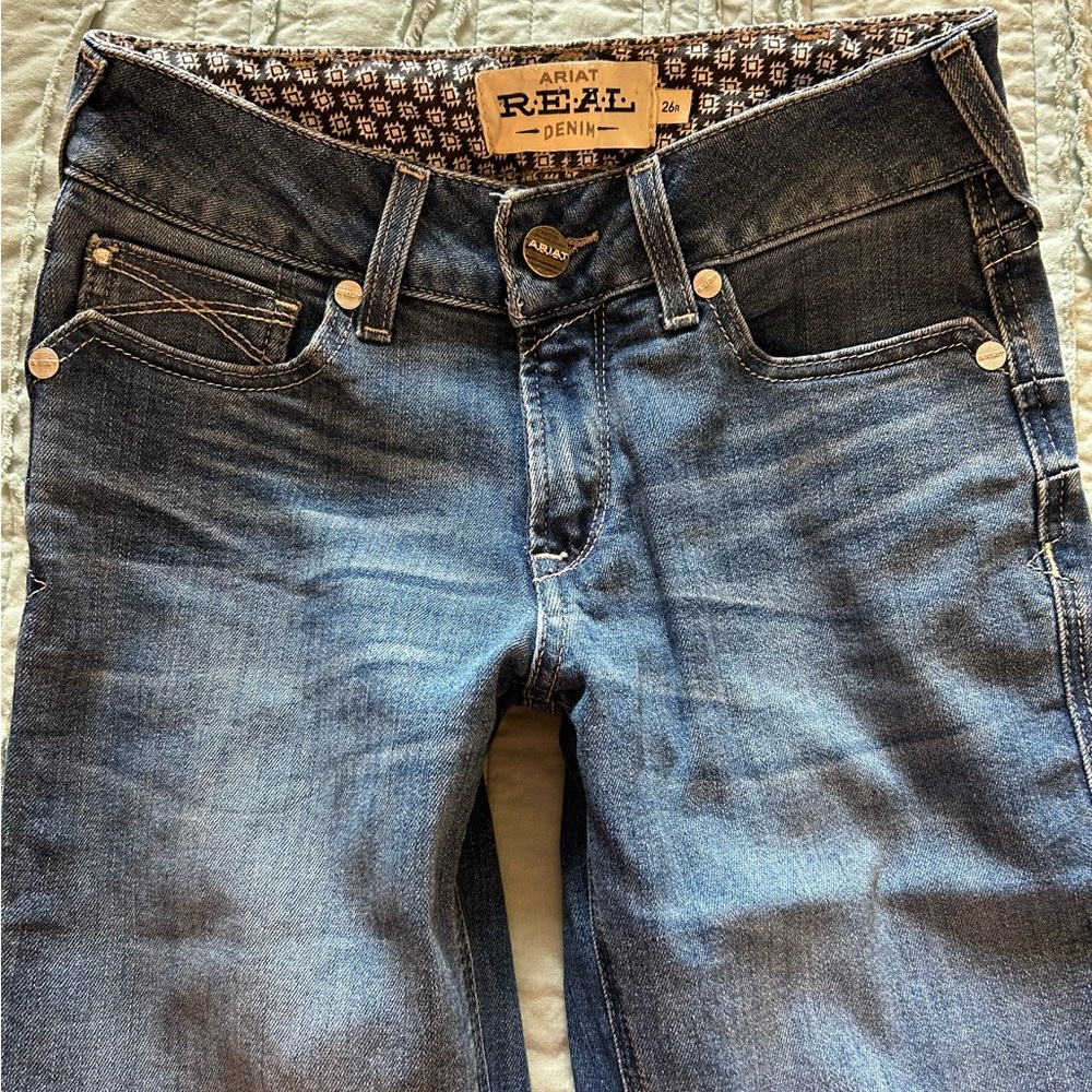 Ariat REAL Straight Jeans Size 26R Worn ONCE!